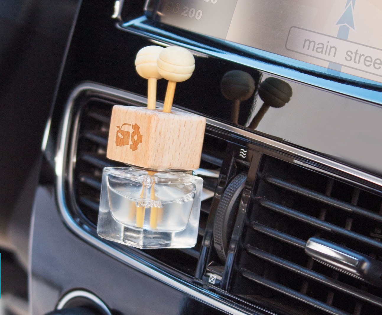 Désodorisant Voiture Clip Personnalisé SANARY