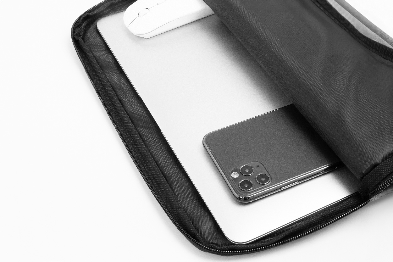 Housse Ordinateur Portable personnalisée REPTOP – Image 6