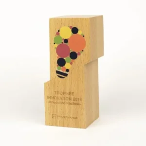 Trophée Bois Made in France personnalisé CÉSAR