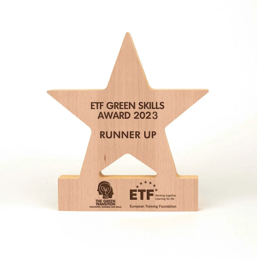 Trophée en bois Étoile - GFCTROE-4